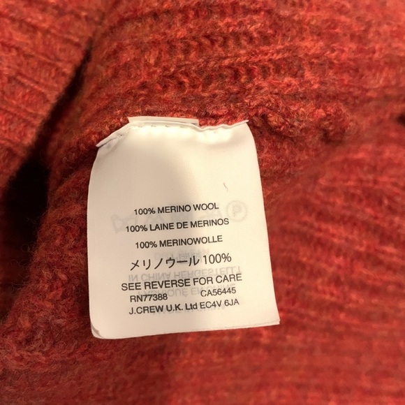 Madewell Merino Wool V neck Sweater - Picture 7 of 7